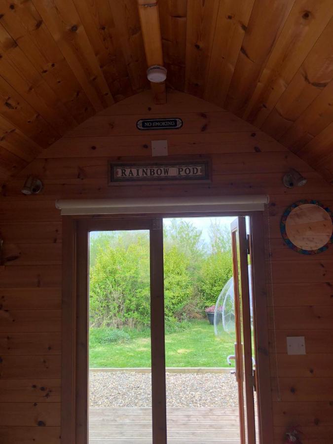 The Rainbow Pod Villa Milltown Malbay Luaran gambar