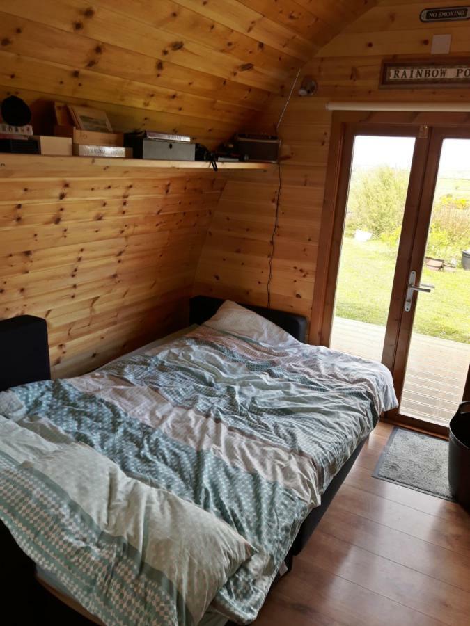 The Rainbow Pod Villa Milltown Malbay Luaran gambar