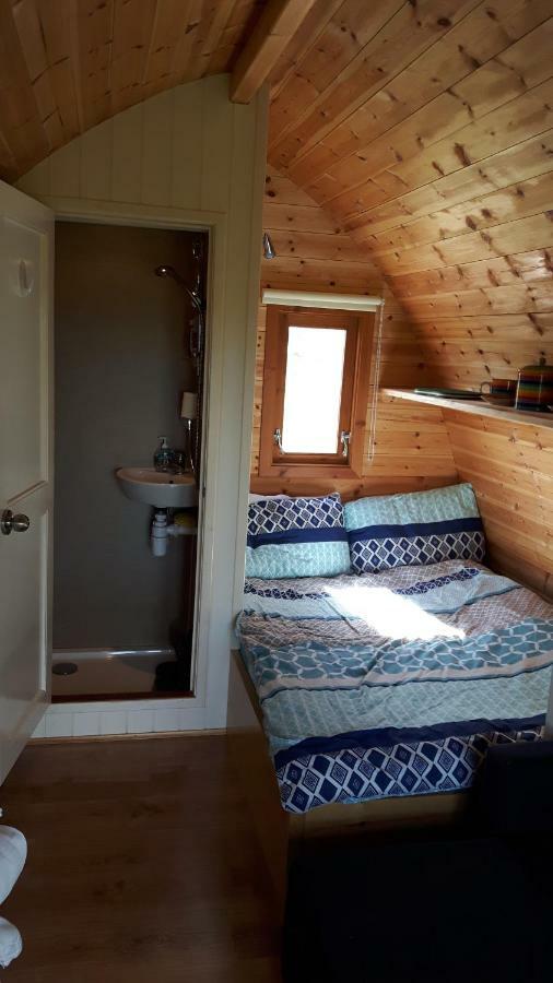 The Rainbow Pod Villa Milltown Malbay Luaran gambar